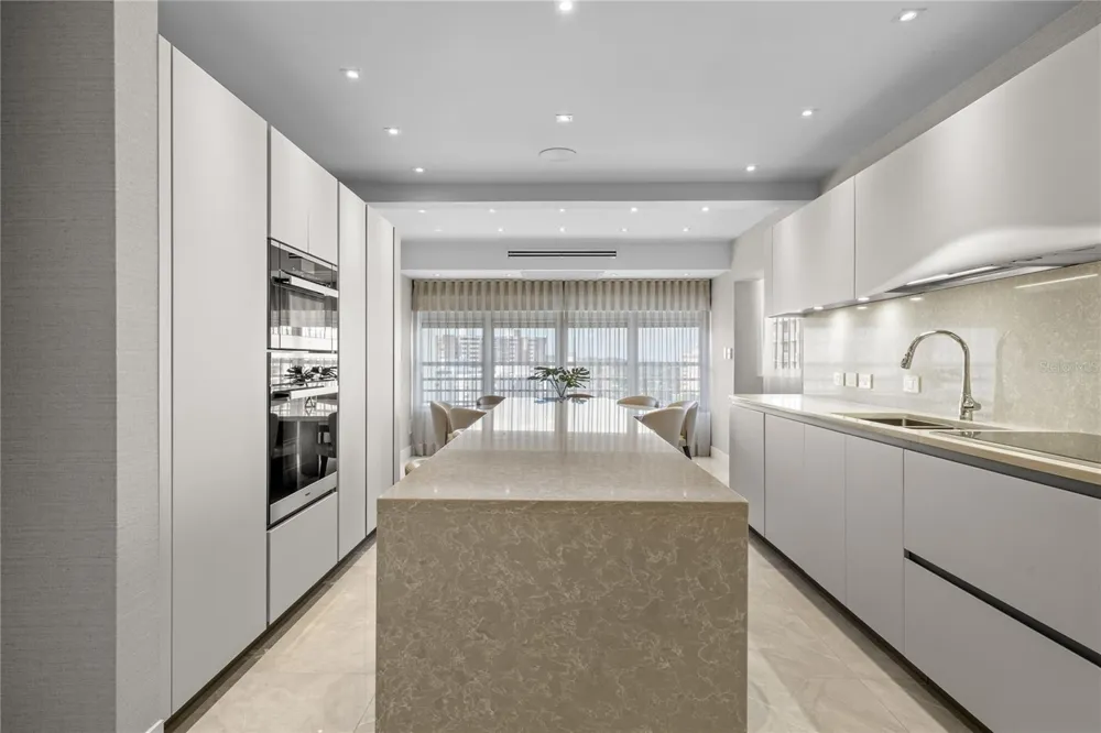 105 ORTEGON AVENUE #PH1 Guaynabo, PR 00966