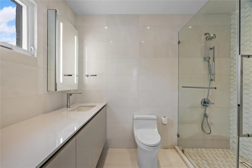 105 ORTEGON AVENUE #PH1 Guaynabo, PR 00966