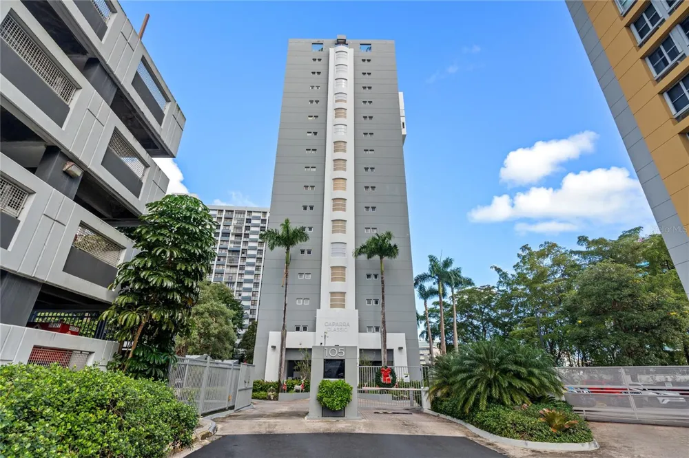 105 ORTEGON AVENUE #PH1 Guaynabo, PR 00966