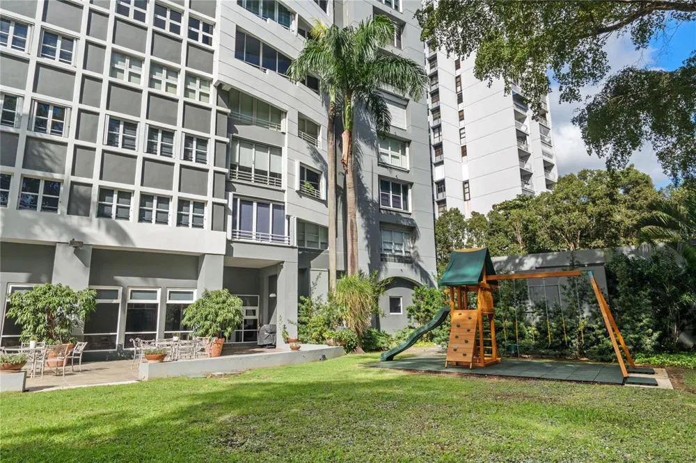 105 ORTEGON AVENUE #PH1 Guaynabo, PR 00966