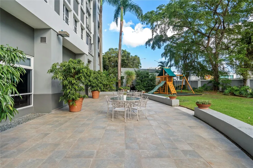 105 ORTEGON AVENUE #PH1 Guaynabo, PR 00966