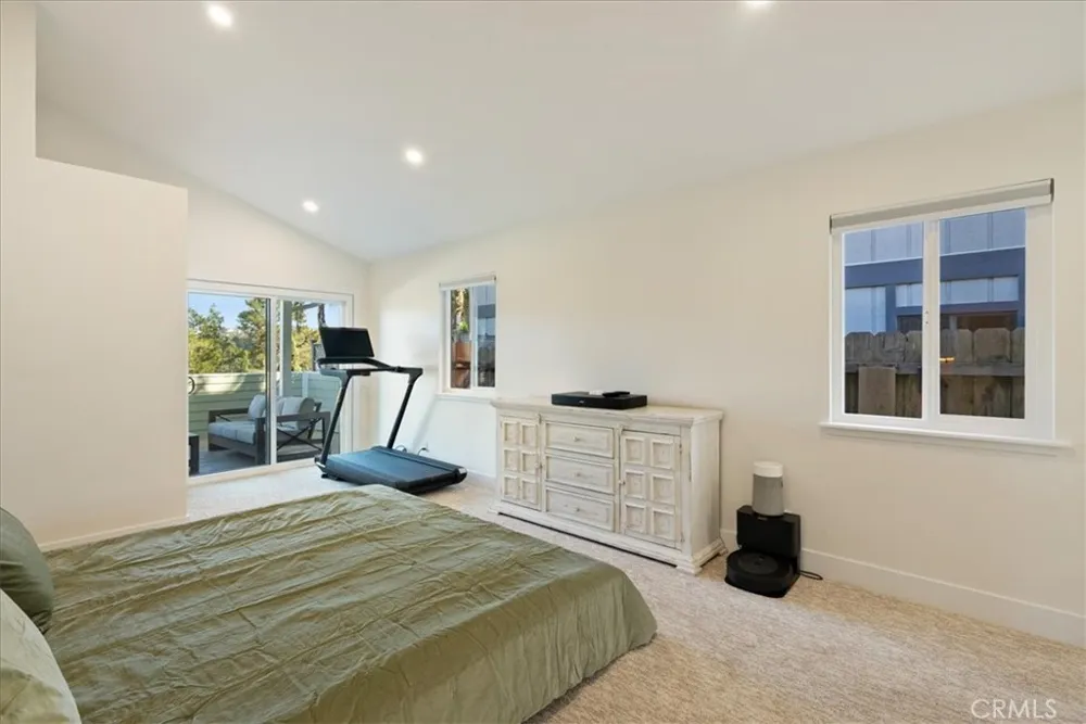 220 Selma Pismo Beach, CA 93449