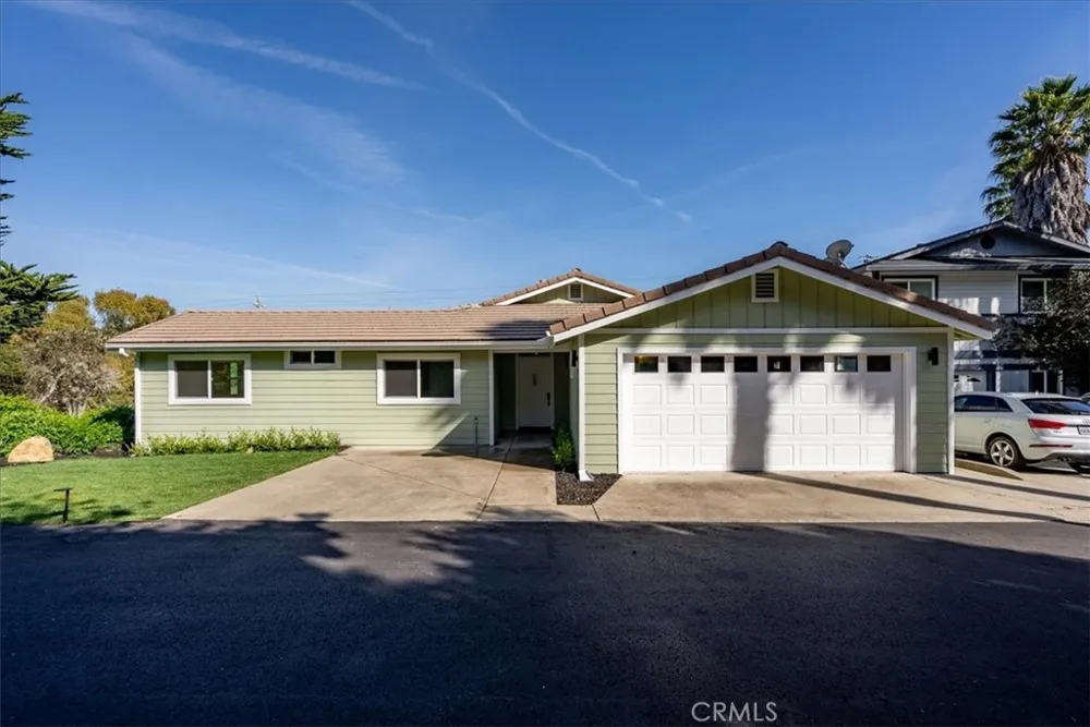 220 Selma Pismo Beach, CA 93449