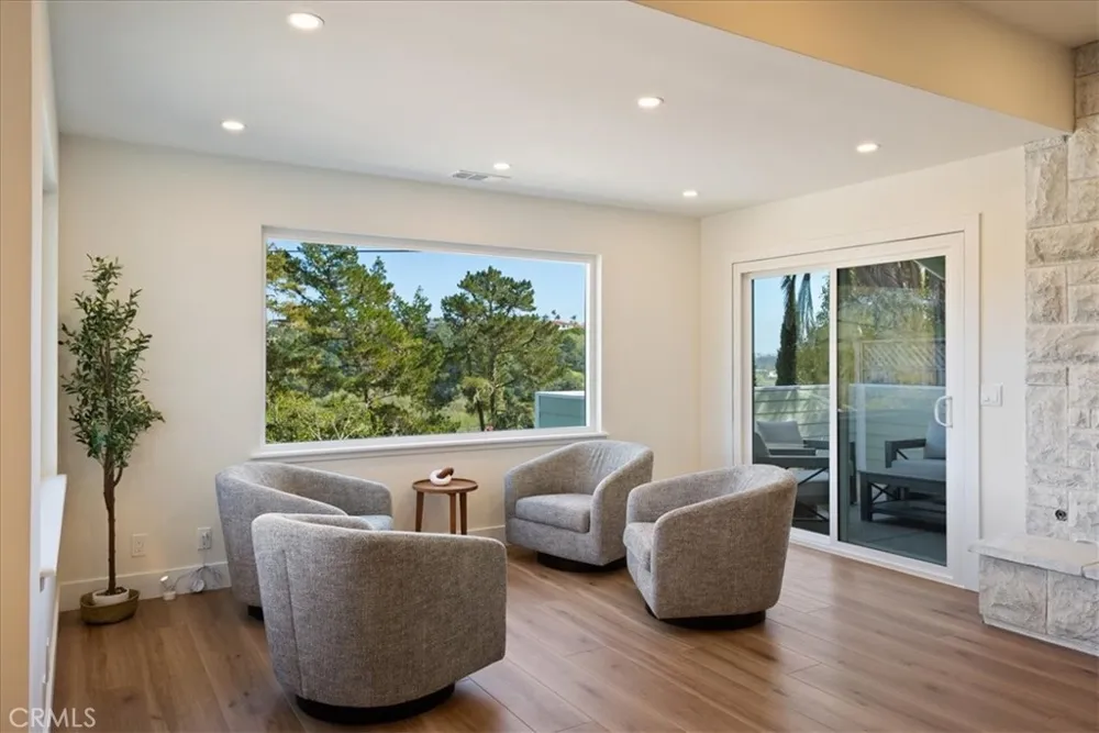 220 Selma Pismo Beach, CA 93449