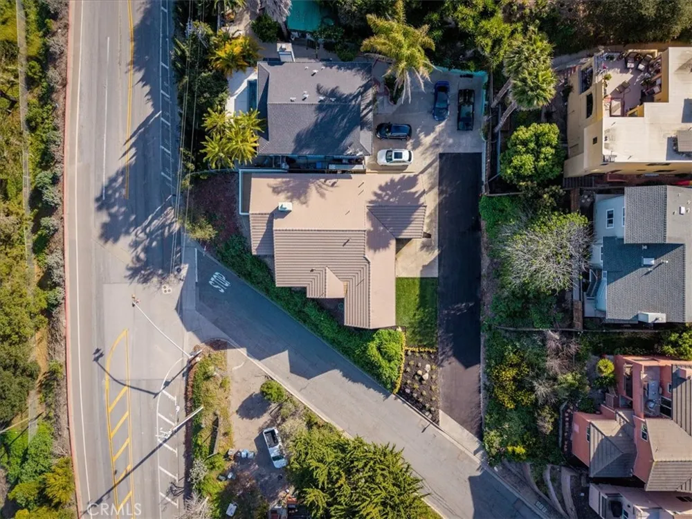 220 Selma Pismo Beach, CA 93449