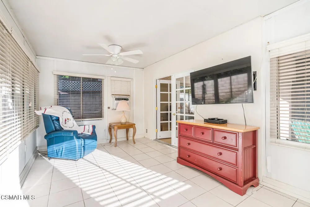 5679 Slicers Circle Agoura Hills, CA 91301