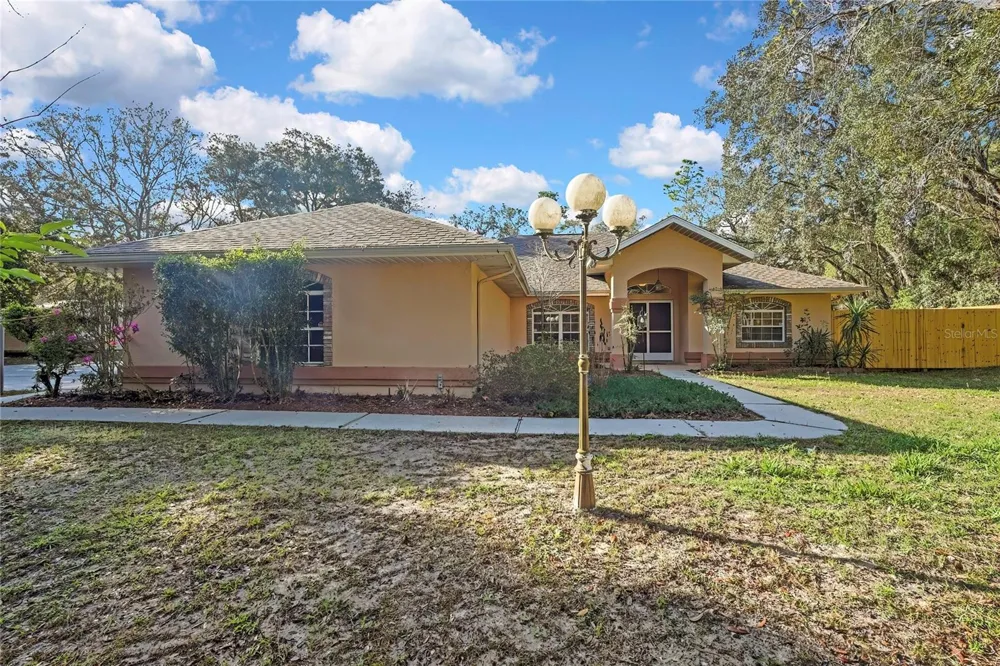 340 E SAVOY STREET Lecanto, FL 34461