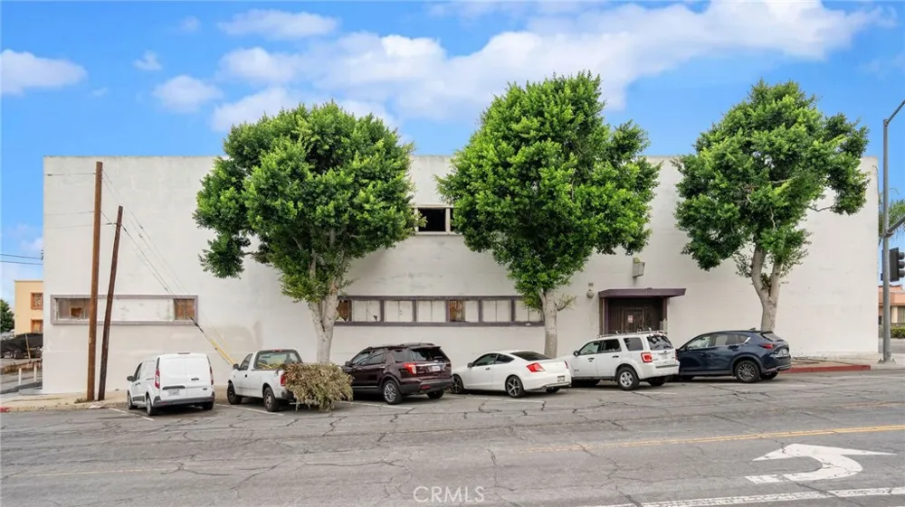 317 S La Brea Inglewood, CA 90301