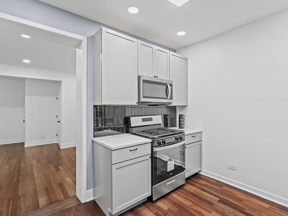 4004 Euclid Avenue East Chicago, IN 46312