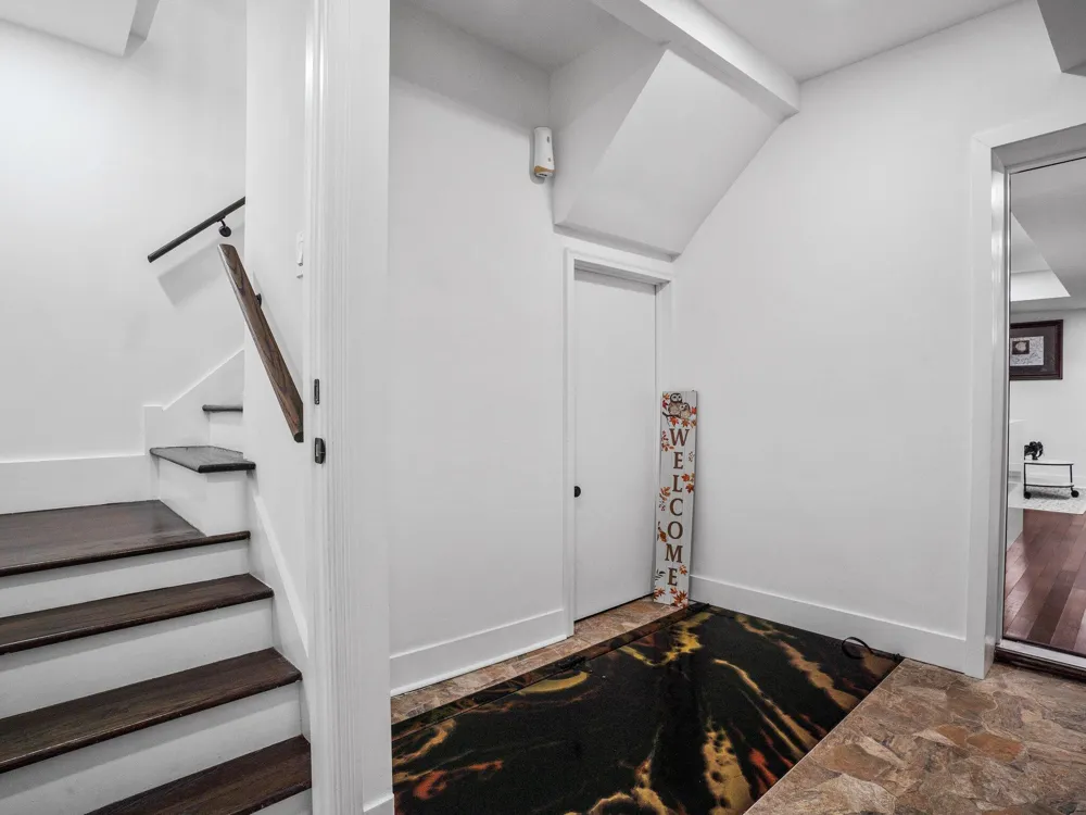 4004 Euclid Avenue East Chicago, IN 46312