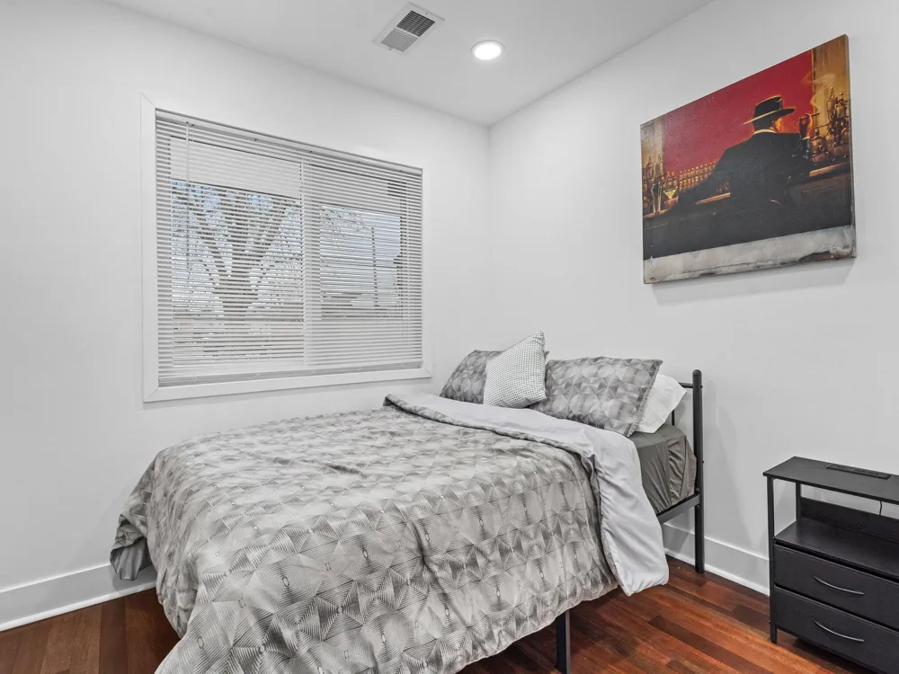4004 Euclid Avenue East Chicago, IN 46312