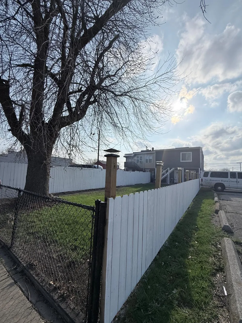 4004 Euclid Avenue East Chicago, IN 46312