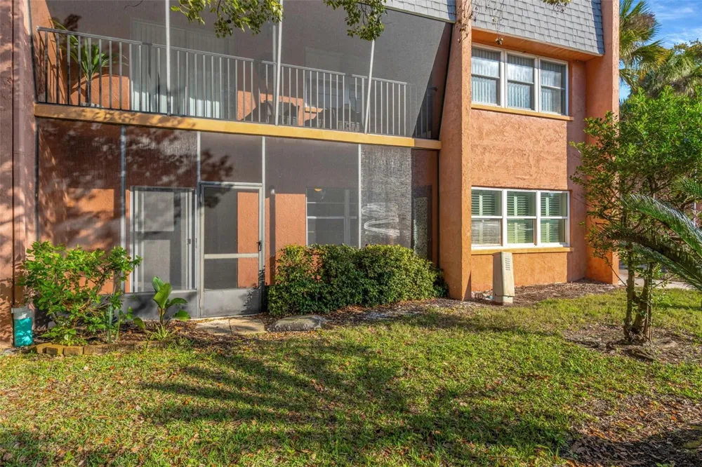 4805 ALT 19 #311 Palm Harbor, FL 34683
