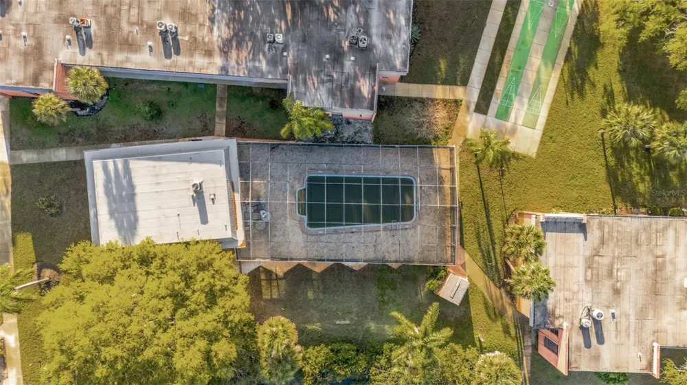 4805 ALT 19 #311 Palm Harbor, FL 34683