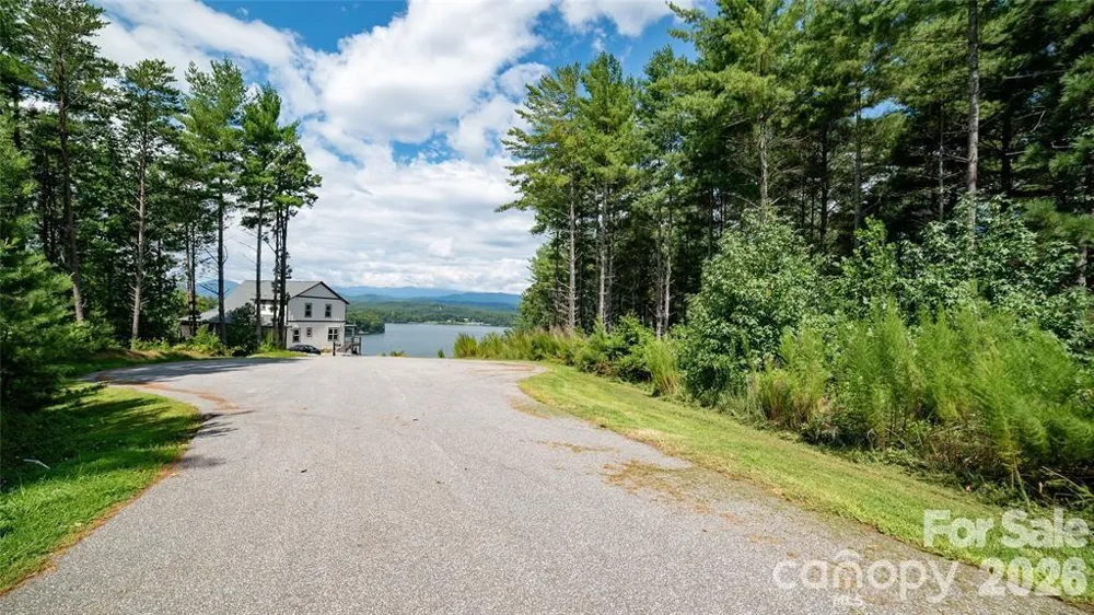 154 West Point Drive Nebo, NC 28761