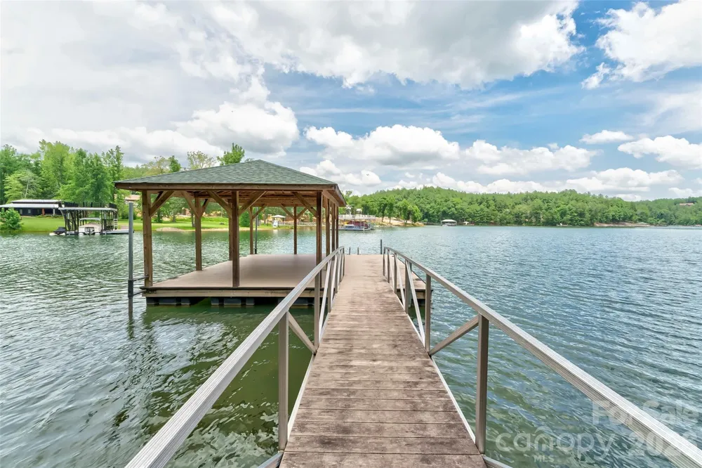 154 West Point Drive Nebo, NC 28761