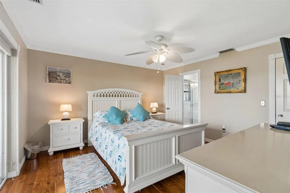 10443 WATERBIRD WAY Bradenton, FL 34209