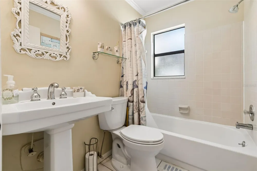 10443 WATERBIRD WAY Bradenton, FL 34209