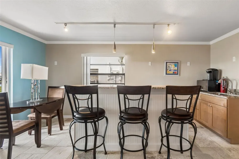 10443 WATERBIRD WAY Bradenton, FL 34209