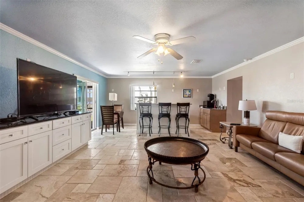 10443 WATERBIRD WAY Bradenton, FL 34209