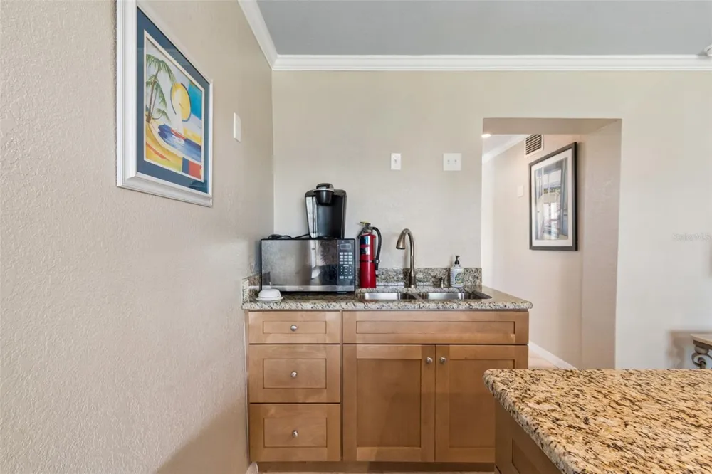 10443 WATERBIRD WAY Bradenton, FL 34209