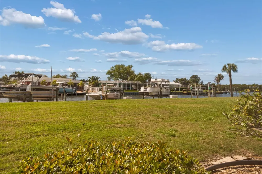 10443 WATERBIRD WAY Bradenton, FL 34209