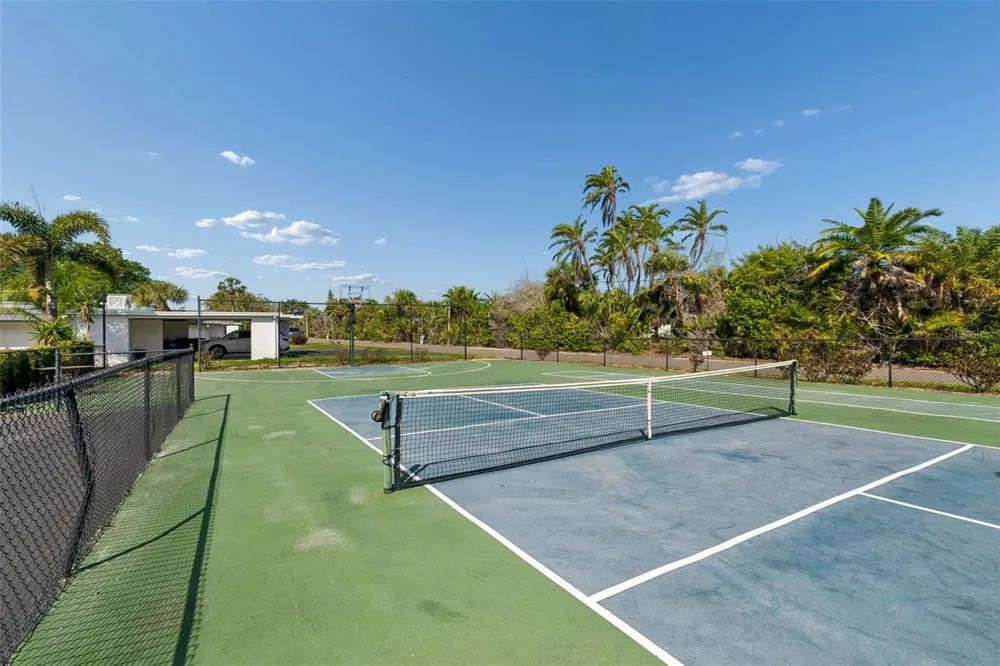 10443 WATERBIRD WAY Bradenton, FL 34209