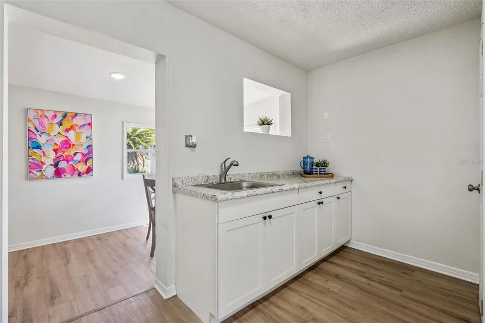 140 E FAITH TERRACE Maitland, FL 32751