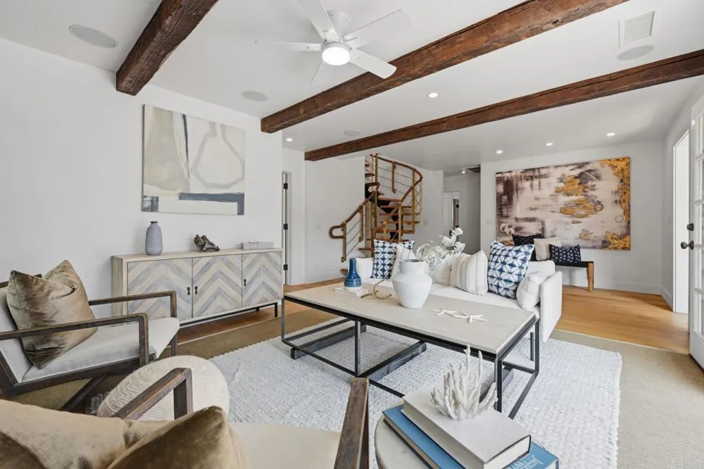 1820 Coast Boulevard Del Mar, CA 92014