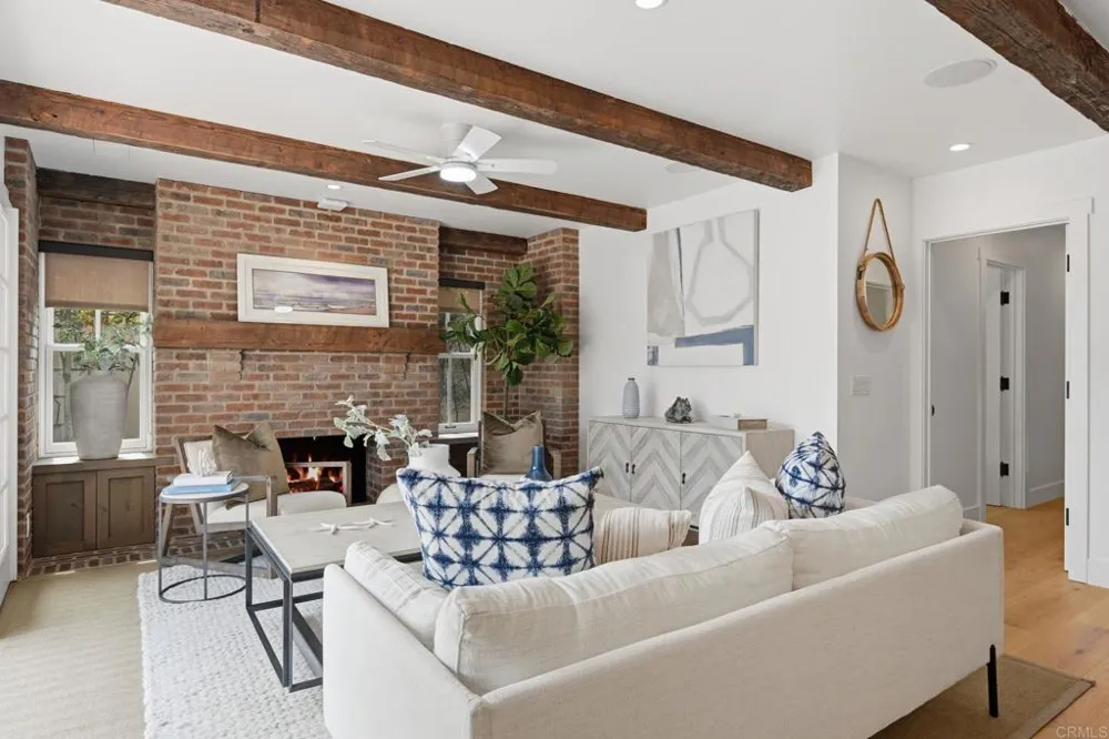 1820 Coast Boulevard Del Mar, CA 92014