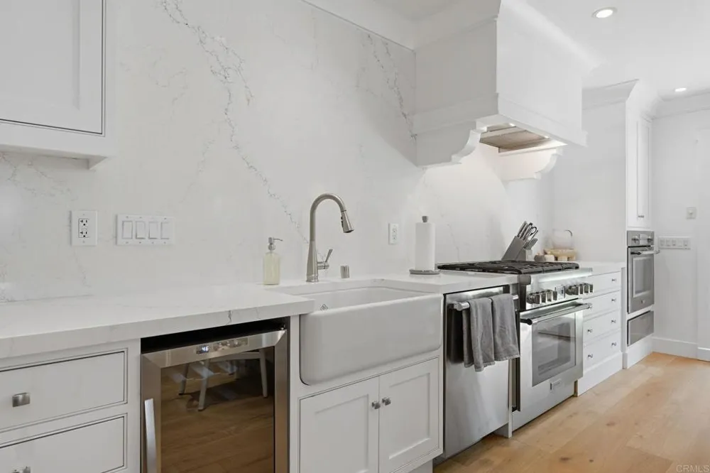 1820 Coast Boulevard Del Mar, CA 92014