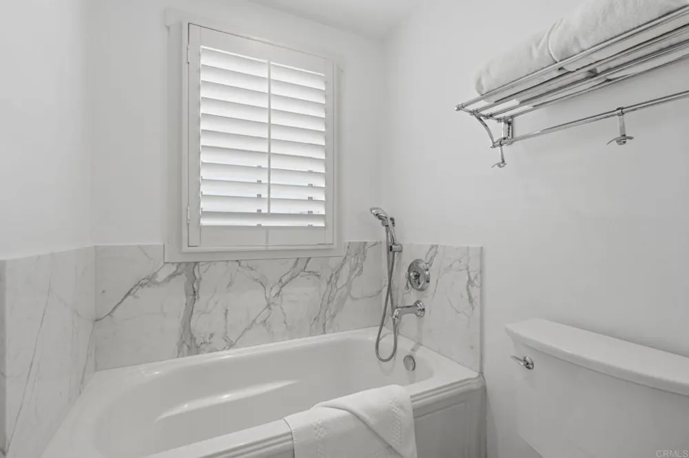 1820 Coast Boulevard Del Mar, CA 92014