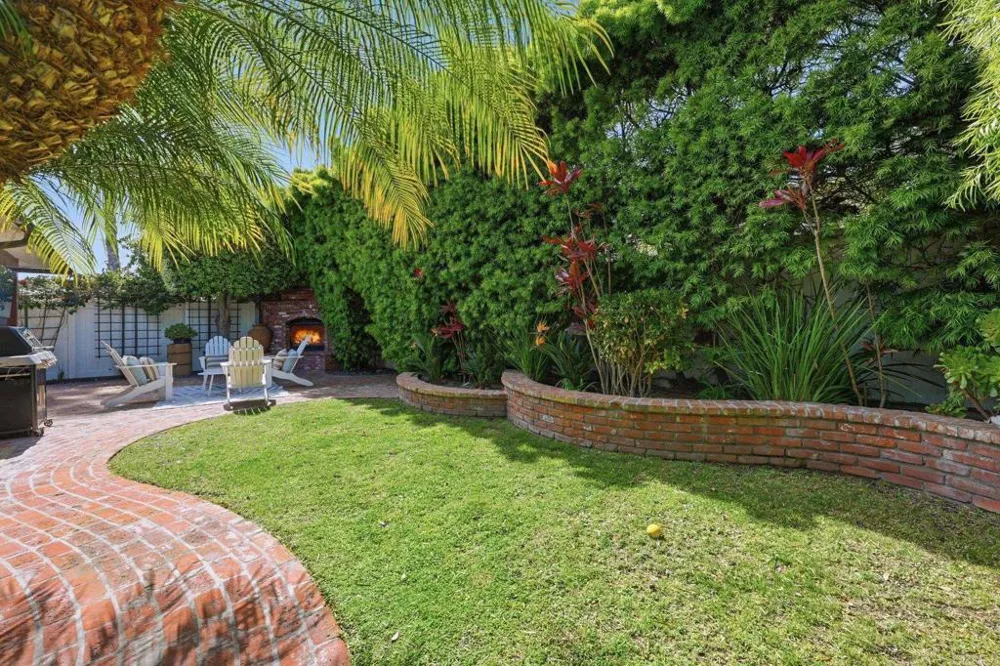 1820 Coast Boulevard Del Mar, CA 92014