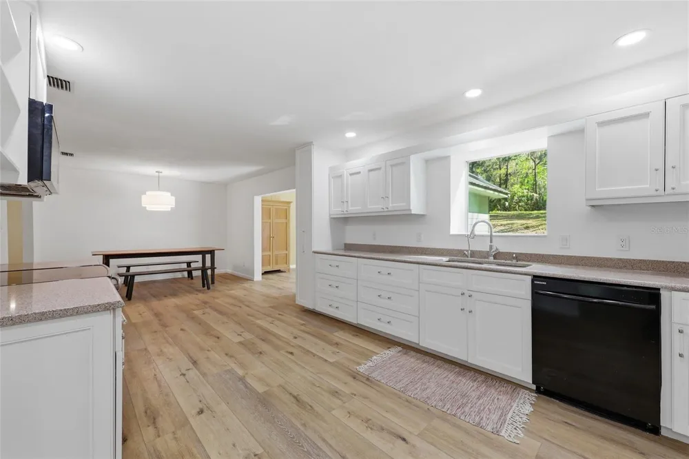 8856 NW 230TH STREET Micanopy, FL 32667