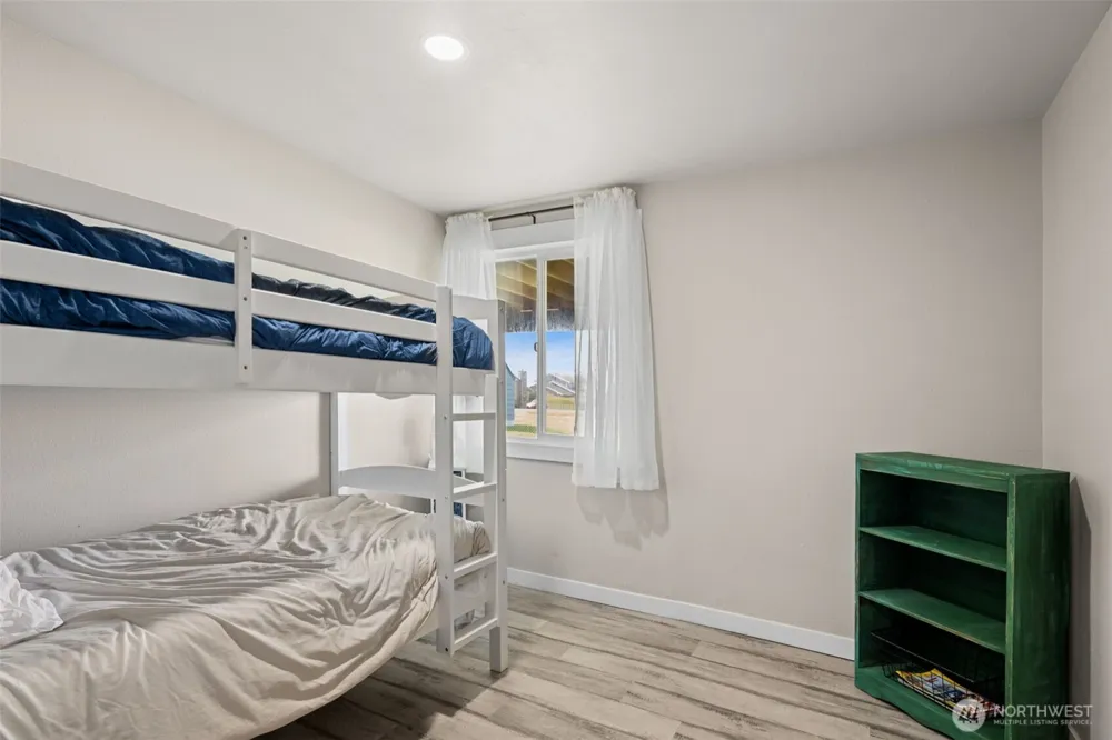34 4th Street S Pacific Beach, WA 98571