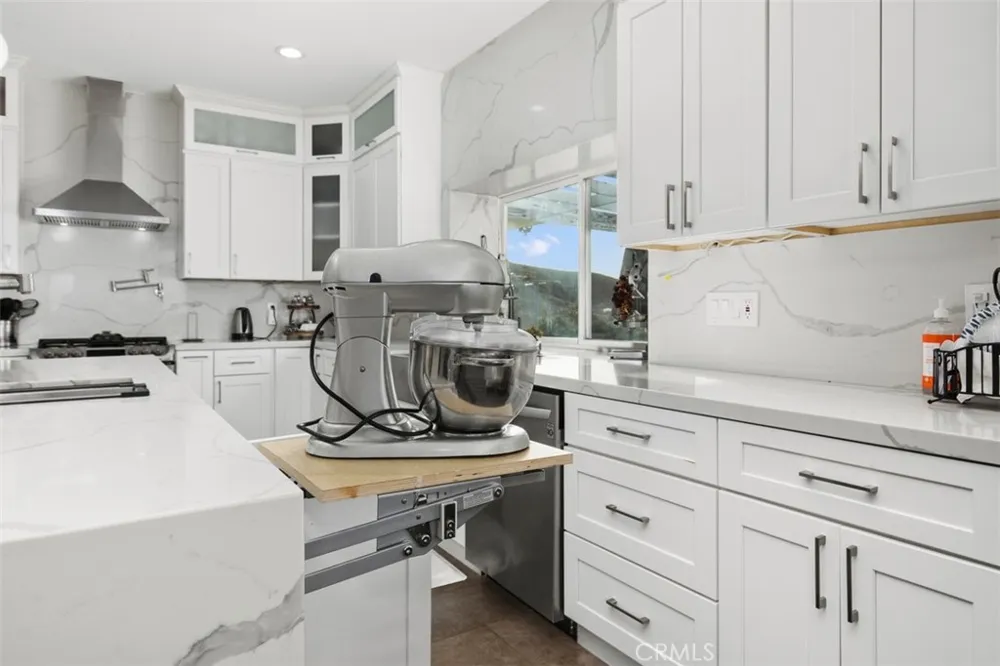 14710 Burwood Drive Lake Mathews, CA 92570