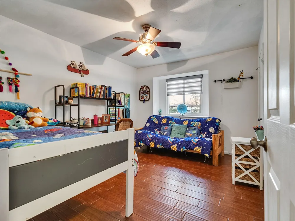 7282 Shady Corners Lane Houston, TX 77040