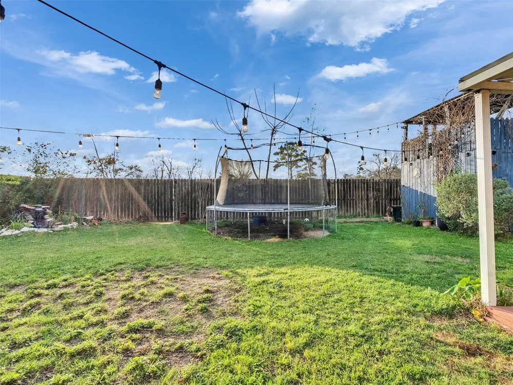 7282 Shady Corners Lane Houston, TX 77040