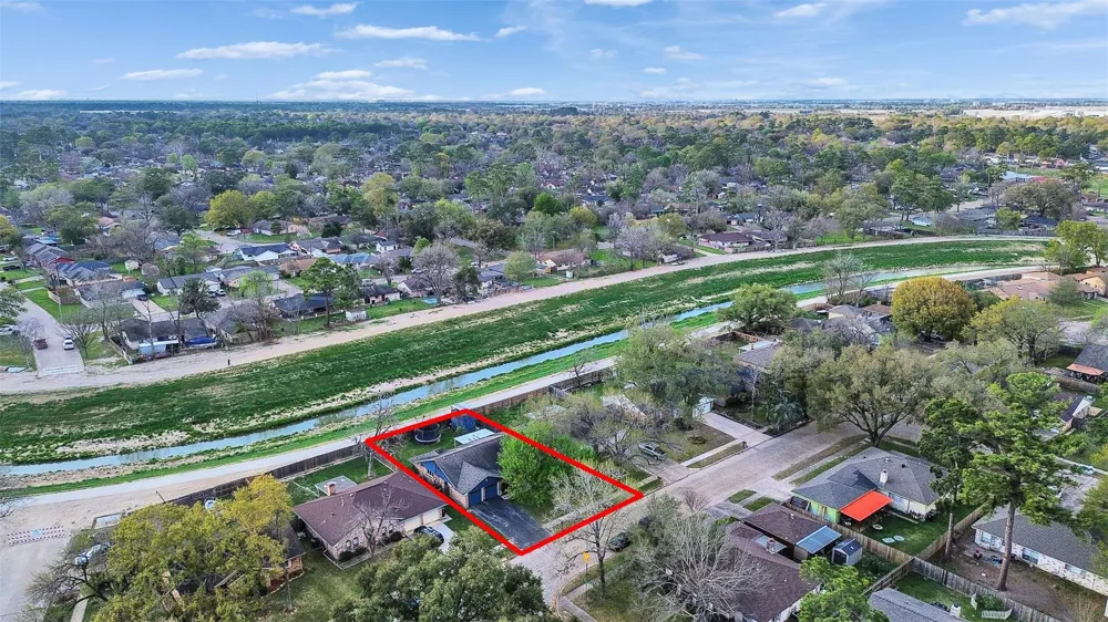 7282 Shady Corners Lane Houston, TX 77040