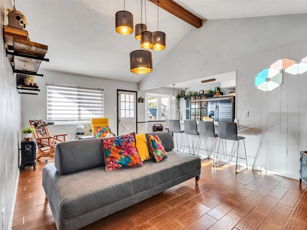 7282 Shady Corners Lane Houston, TX 77040
