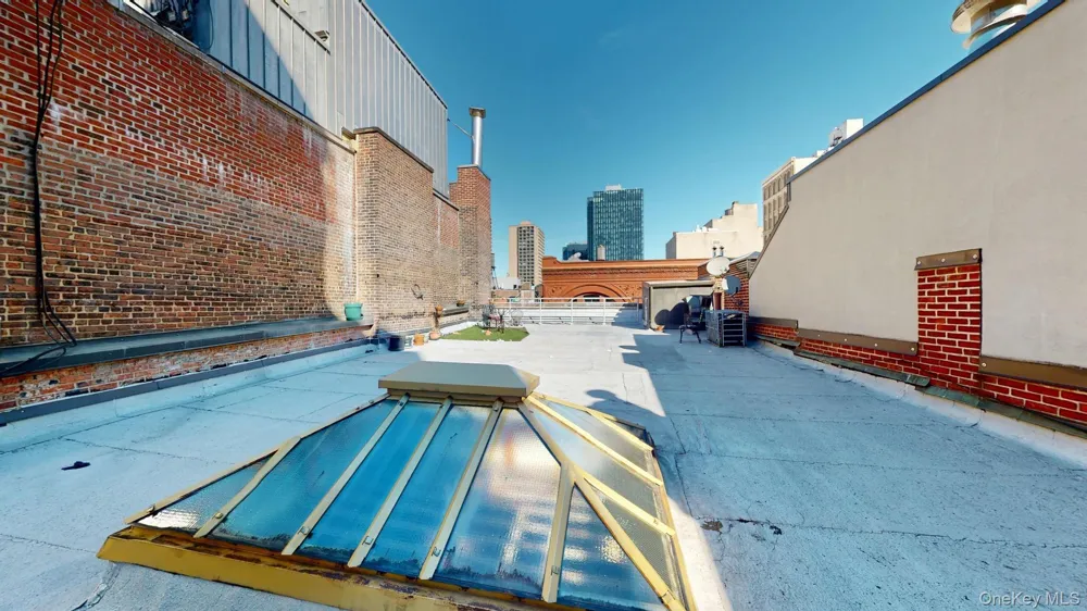 100 Prince Street #5W New York (Manhattan), NY 10012