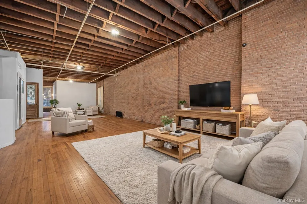 100 Prince Street #5W New York (Manhattan), NY 10012