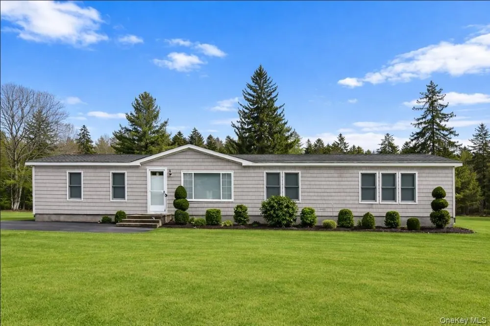 698 Cooley Road Parksville, NY 12768
