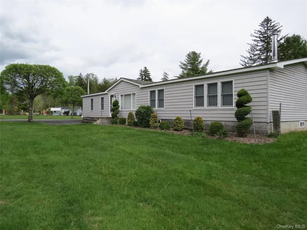 698 Cooley Road Parksville, NY 12768