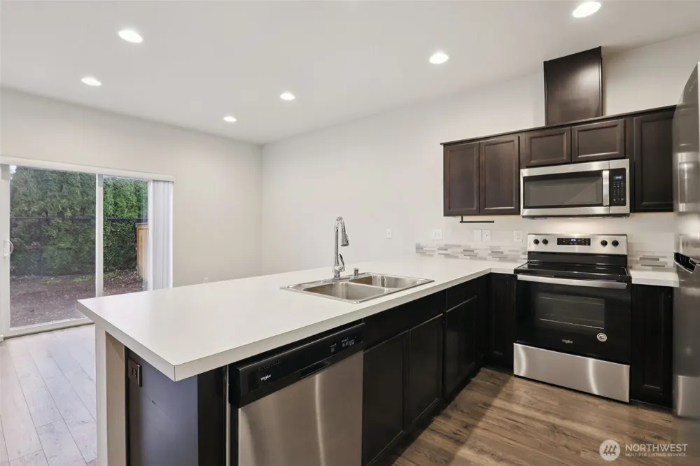 2121 NE 118th Place Vancouver, WA 98684