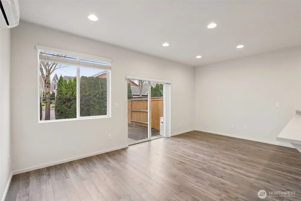 2121 NE 118th Place Vancouver, WA 98684