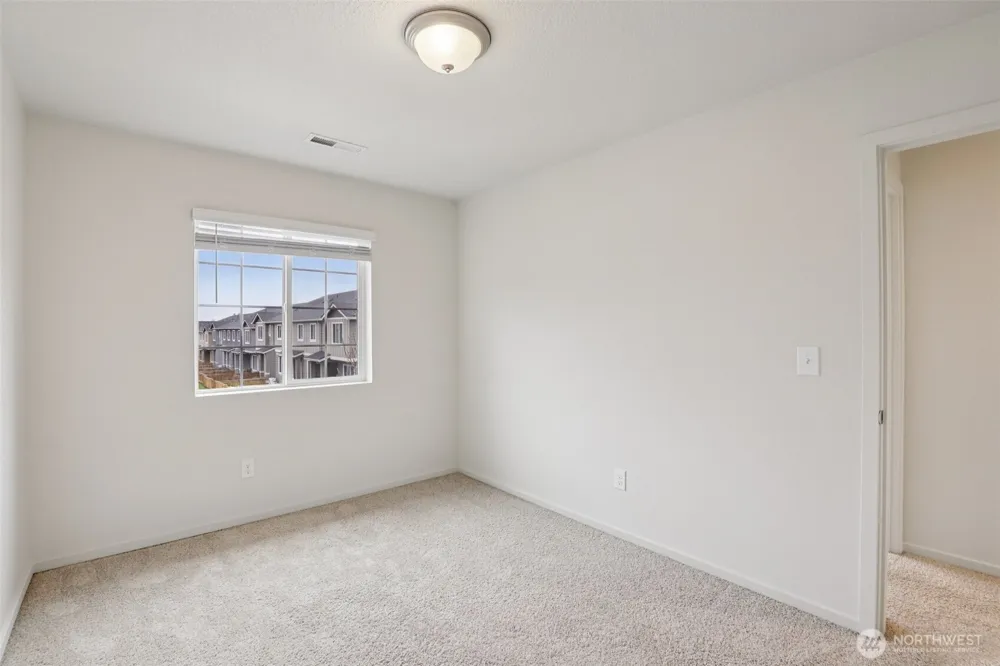 2121 NE 118th Place Vancouver, WA 98684