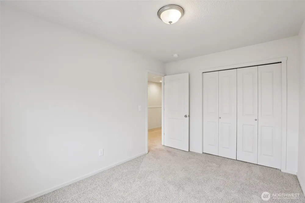 2121 NE 118th Place Vancouver, WA 98684