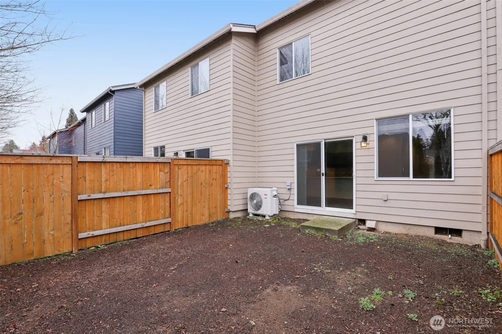 2121 NE 118th Place Vancouver, WA 98684