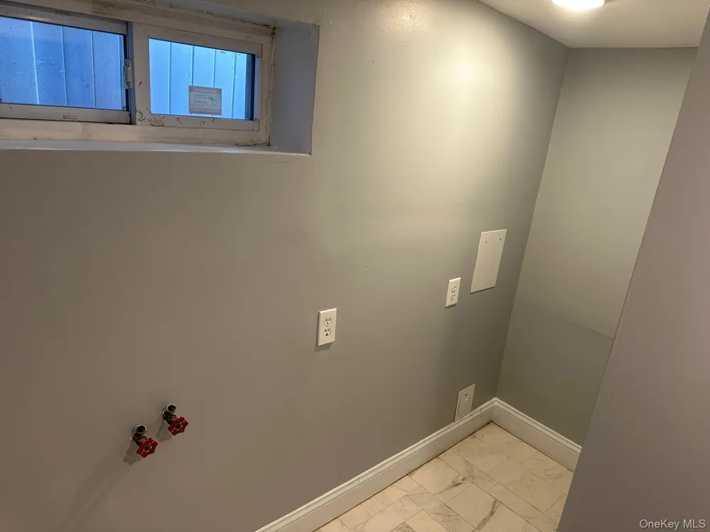 12704 97th Avenue Richmond Hill S., NY 11419